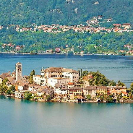 Cozy Apartment In Carcegna Di Miasino No Pettenasco Bagian luar foto
